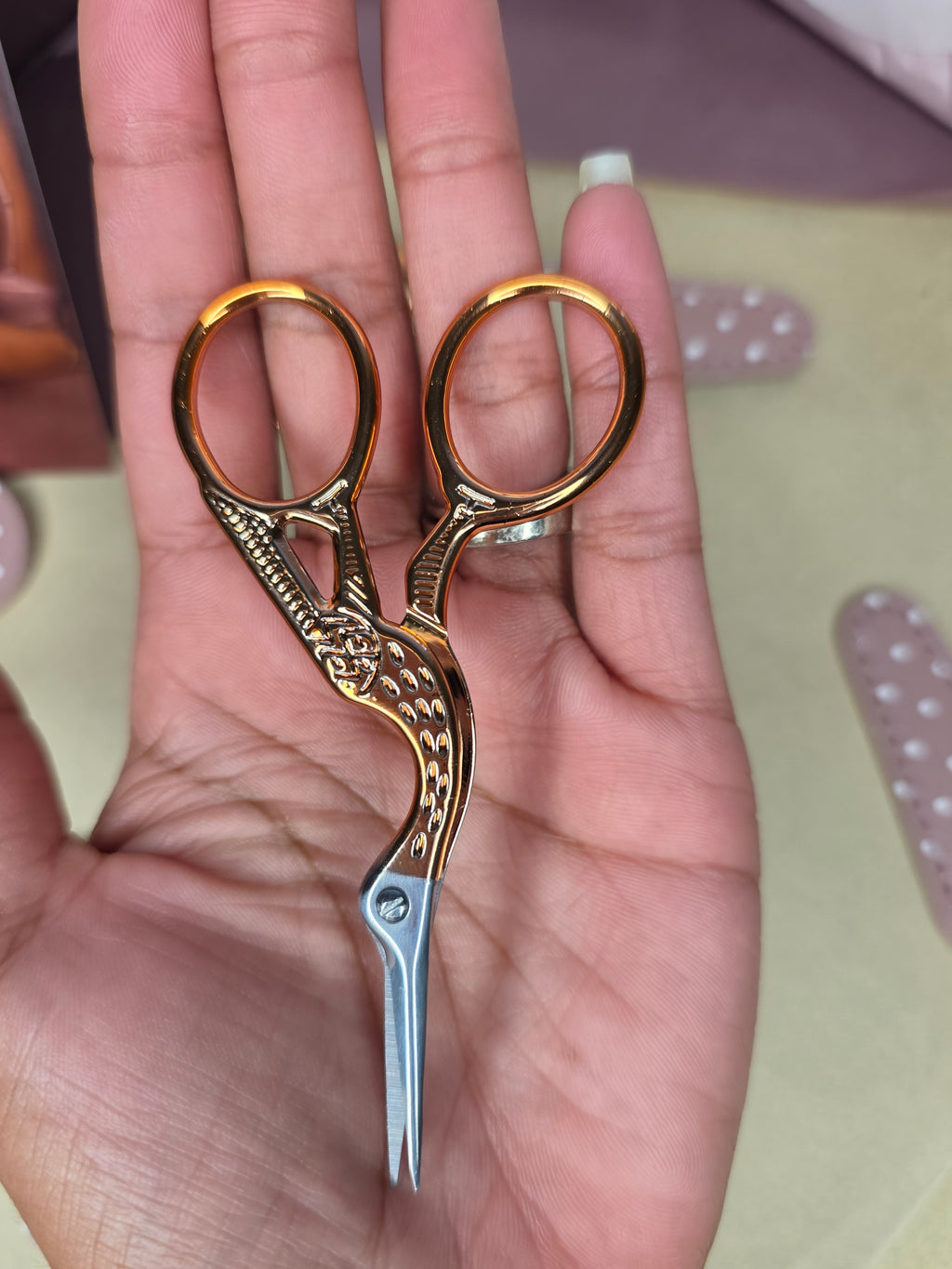 CurveBloom Precision Scissors™ – The Secret to a Flawless Lift