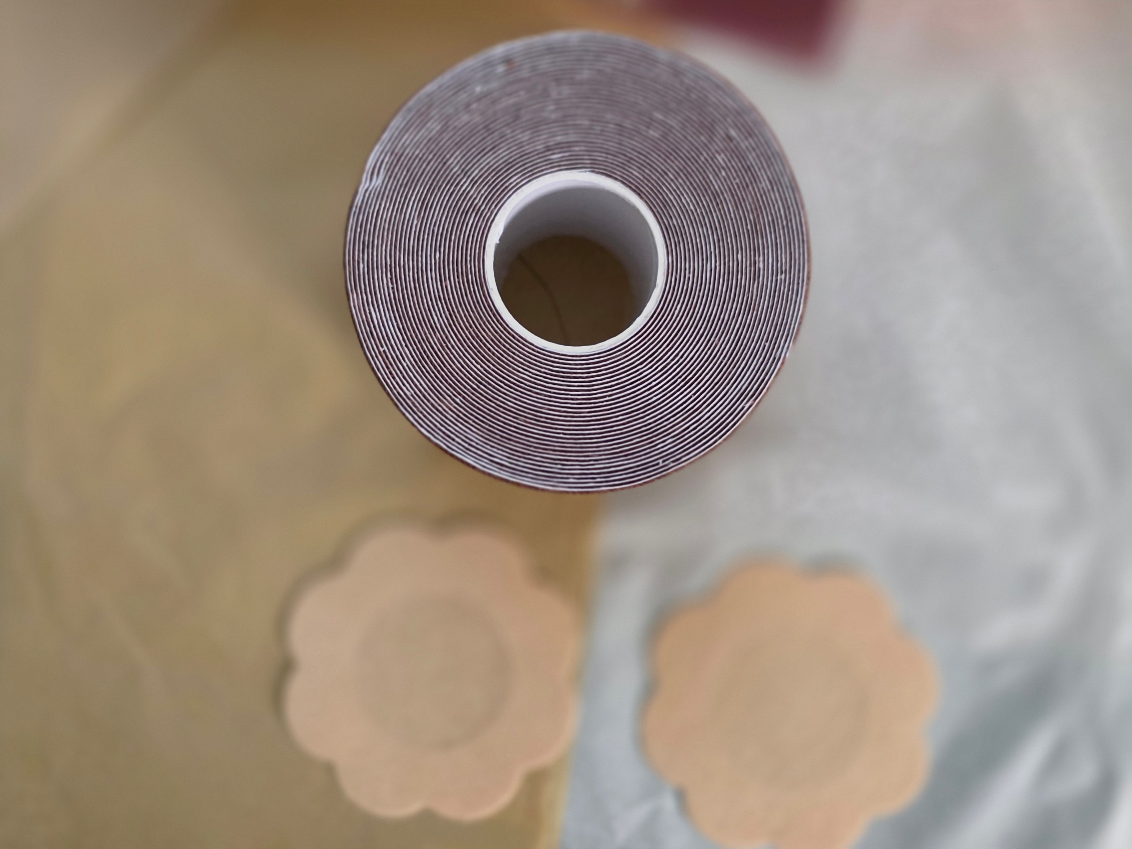 CurveBloom Invisible Lift Tape™ – No-Bra Freedom for Every Outfit
